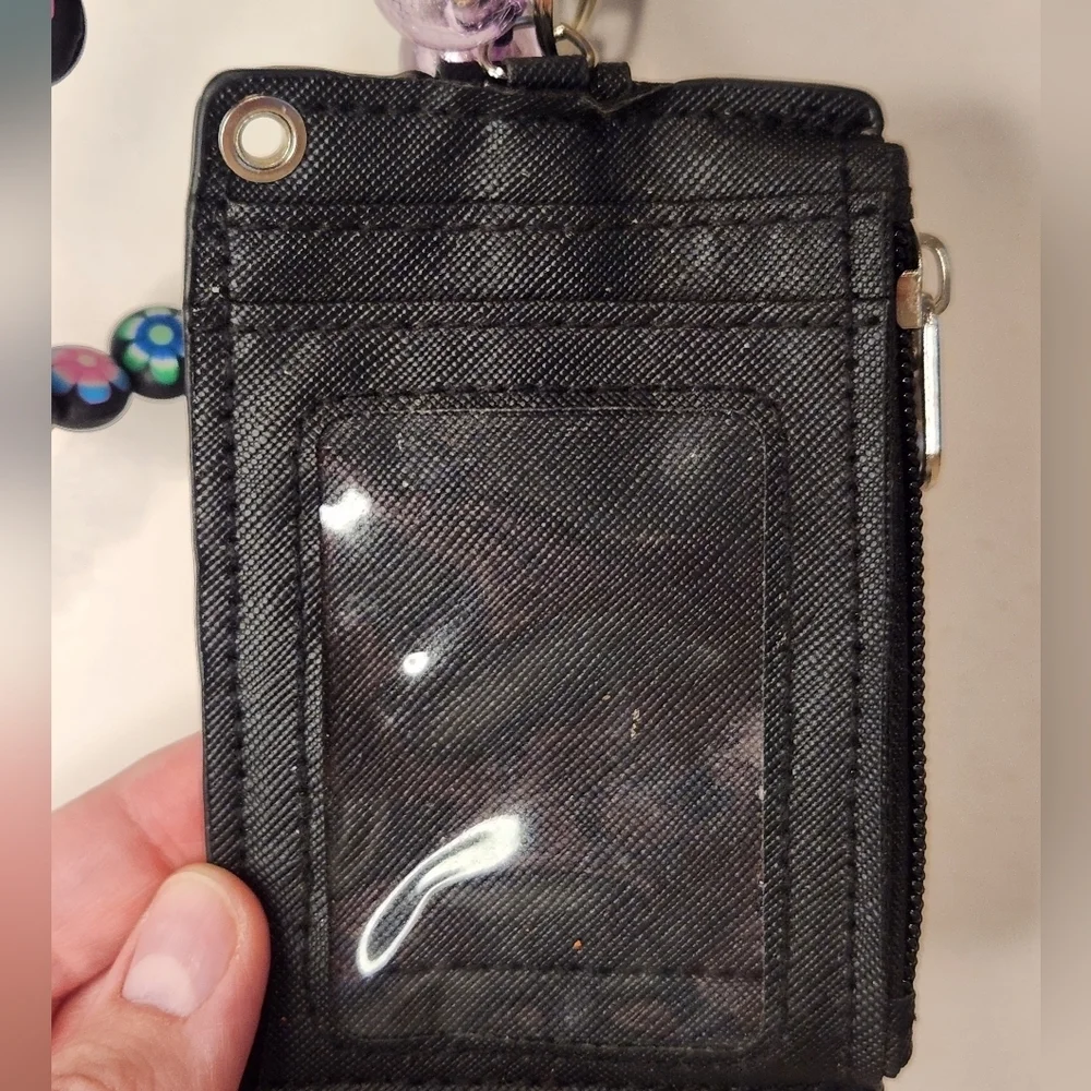Like New 6 1/2” ID Wallet Beaded Bangle Keychain